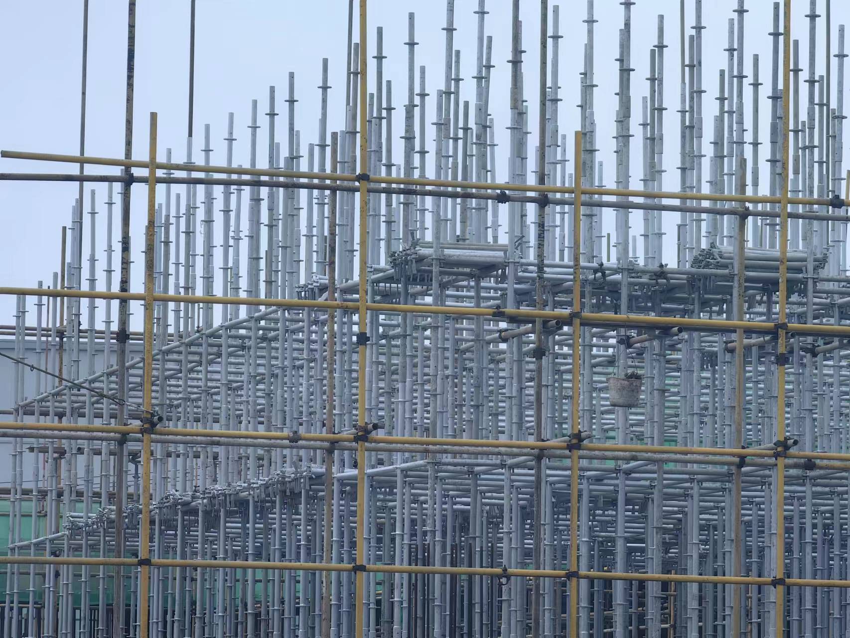 四川中成建建筑设备租赁有限公司