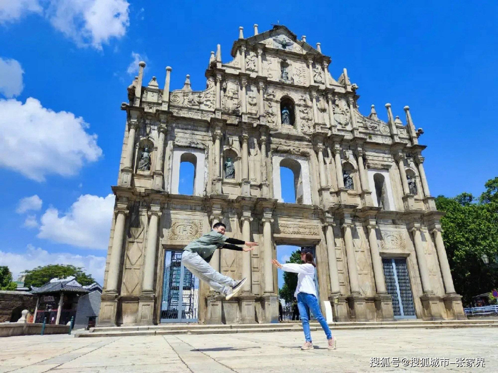 美嘉体育入口香港旅行参团游五天最佳路线天报什么旅游团好不踩坑(图1)