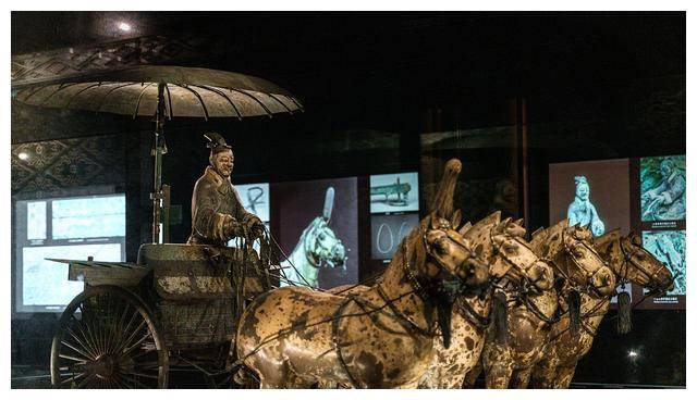 浅析秦朝的文化制度