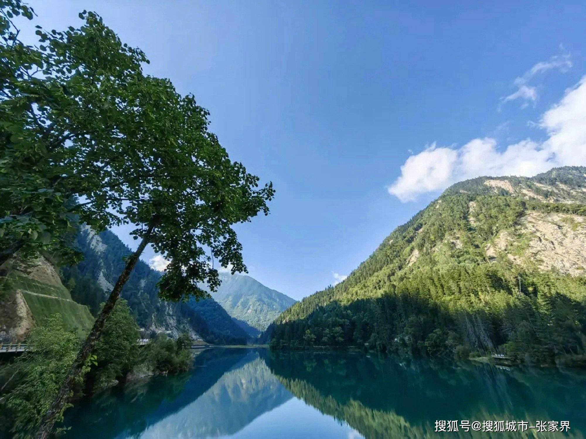 四川旅游攻略必去的旅游景点收费标准美嘉体育下载必看攻略(图3)