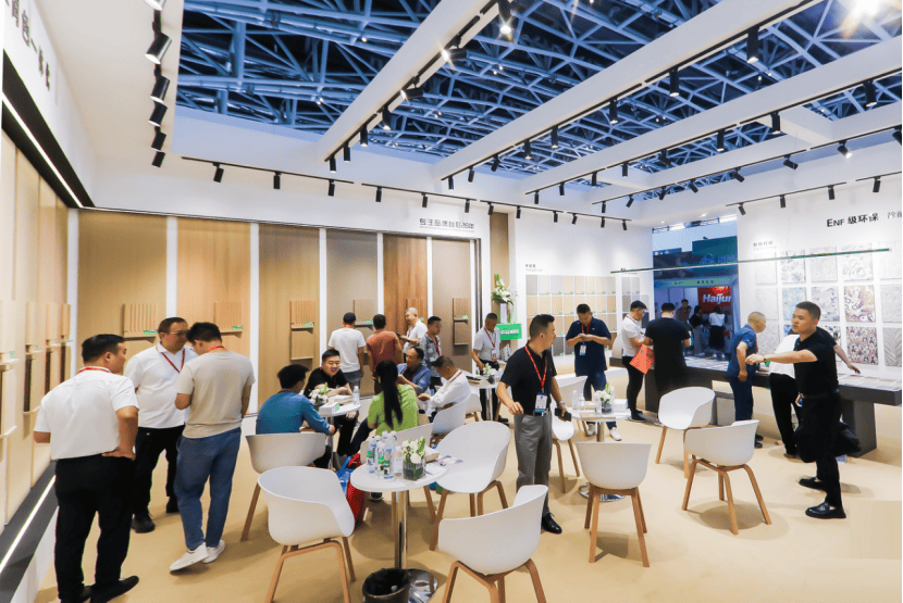 定制引领 产业向“新” 欧博体育平台2025西安家具展5月13日开幕(图2)