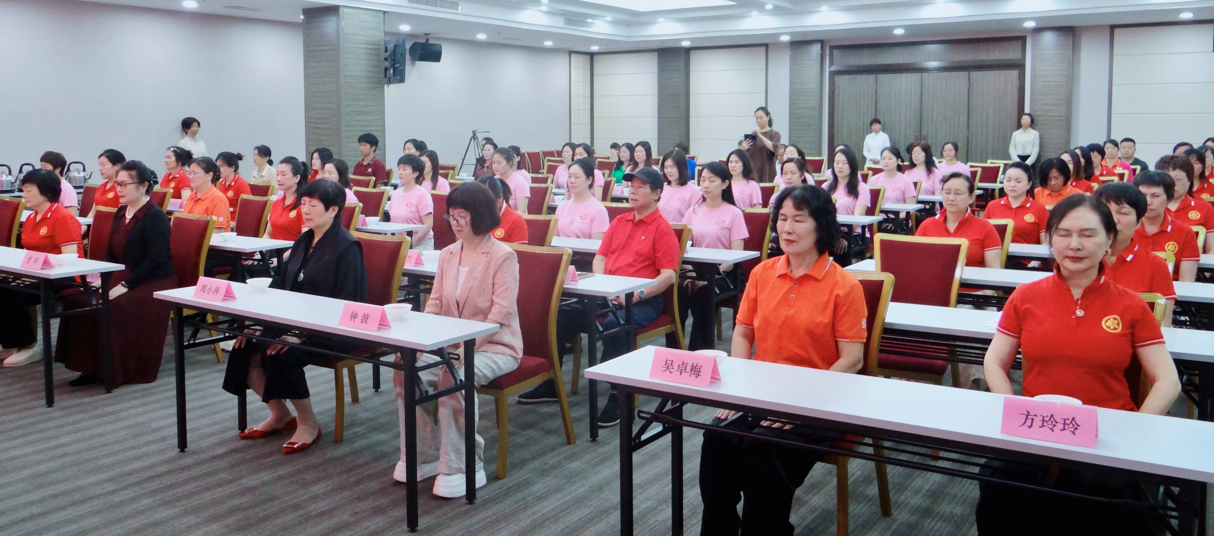 母亲节茶香致礼湛江女企业家非遗三饮吃茶展巾帼担当九游娱乐官网(图4)