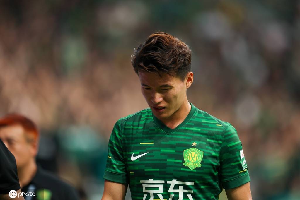 中超-林良铭伤退恩加德乌造乌龙 国安1-0西海岸14场不败登顶
