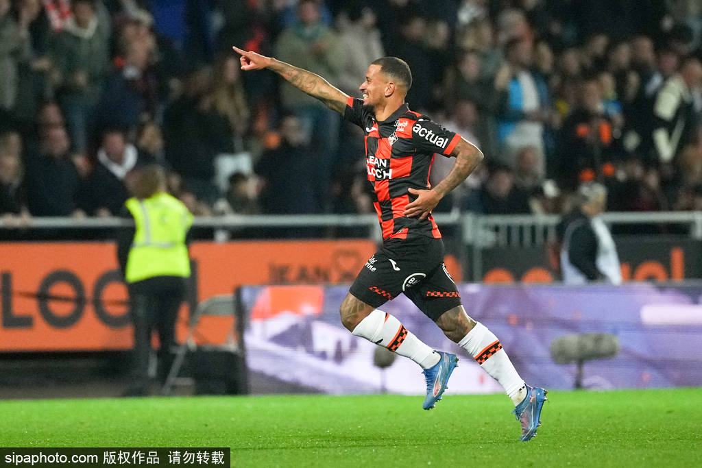 法甲-门德斯先拔头筹卡里奥卡扳平 大巴黎1-1洛里昂