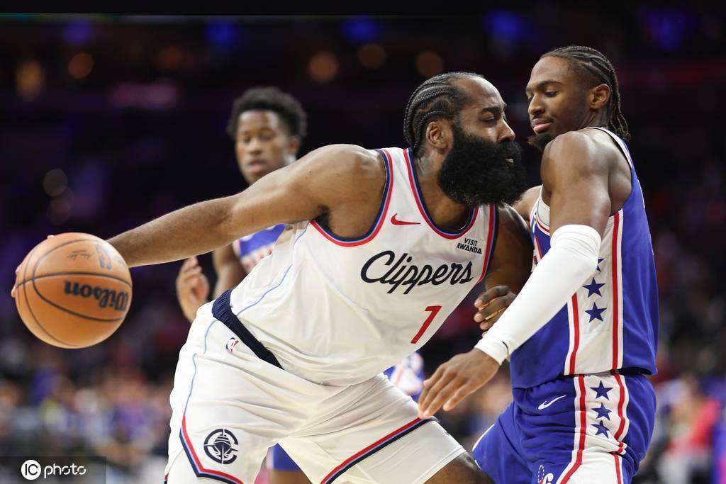 原创             哈登演绎极致孤胆悲情剧 快船还能拿什么来拯救？