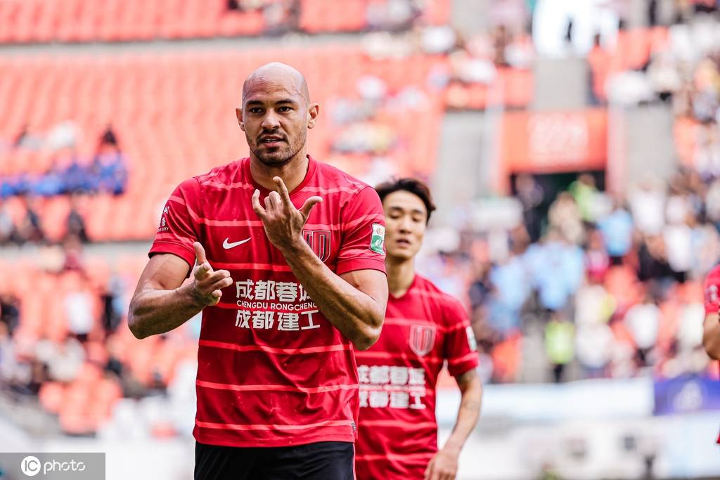 中超-安永佳闪击费利佩救主 深圳新鹏城1-1战平成都蓉城