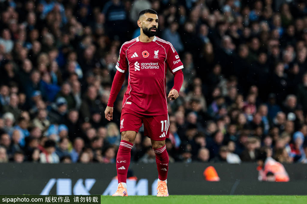 斯洛特：萨拉赫有权不满但不该向媒体说 俱乐部需要做出处理