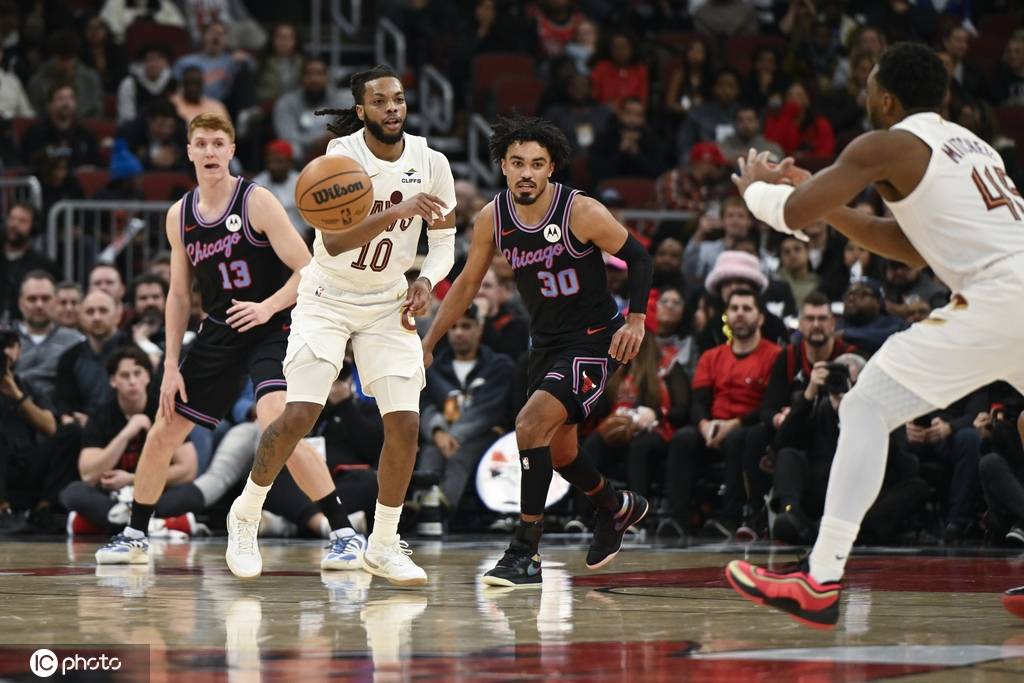 联盟最贵战队深陷衰退危机 骑士的困局要靠詹姆斯来救？