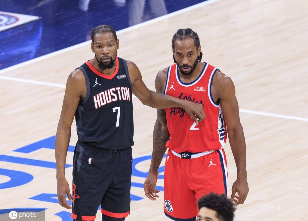 伦登组合轰70+12+11斩死神 快船送火箭“三崩”体验券