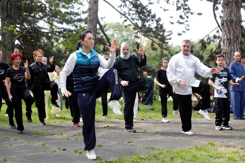 新华社评出2025年中国体育十大新闻 全运会+苏超在列