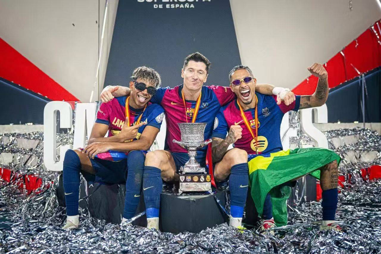 西甲联赛免费高清直播＋实时赛程积分榜＋竞彩预测全覆盖（2025赛季）周六西甲英超预测：西班牙人VS巴萨伯恩茅斯VS阿森纳维拉诺丁汉