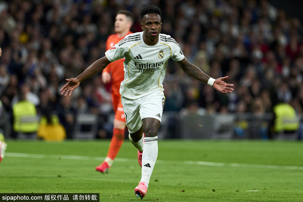 西甲-维尼修斯点射双响阿诺德复出献助攻 皇马4-1皇家社会