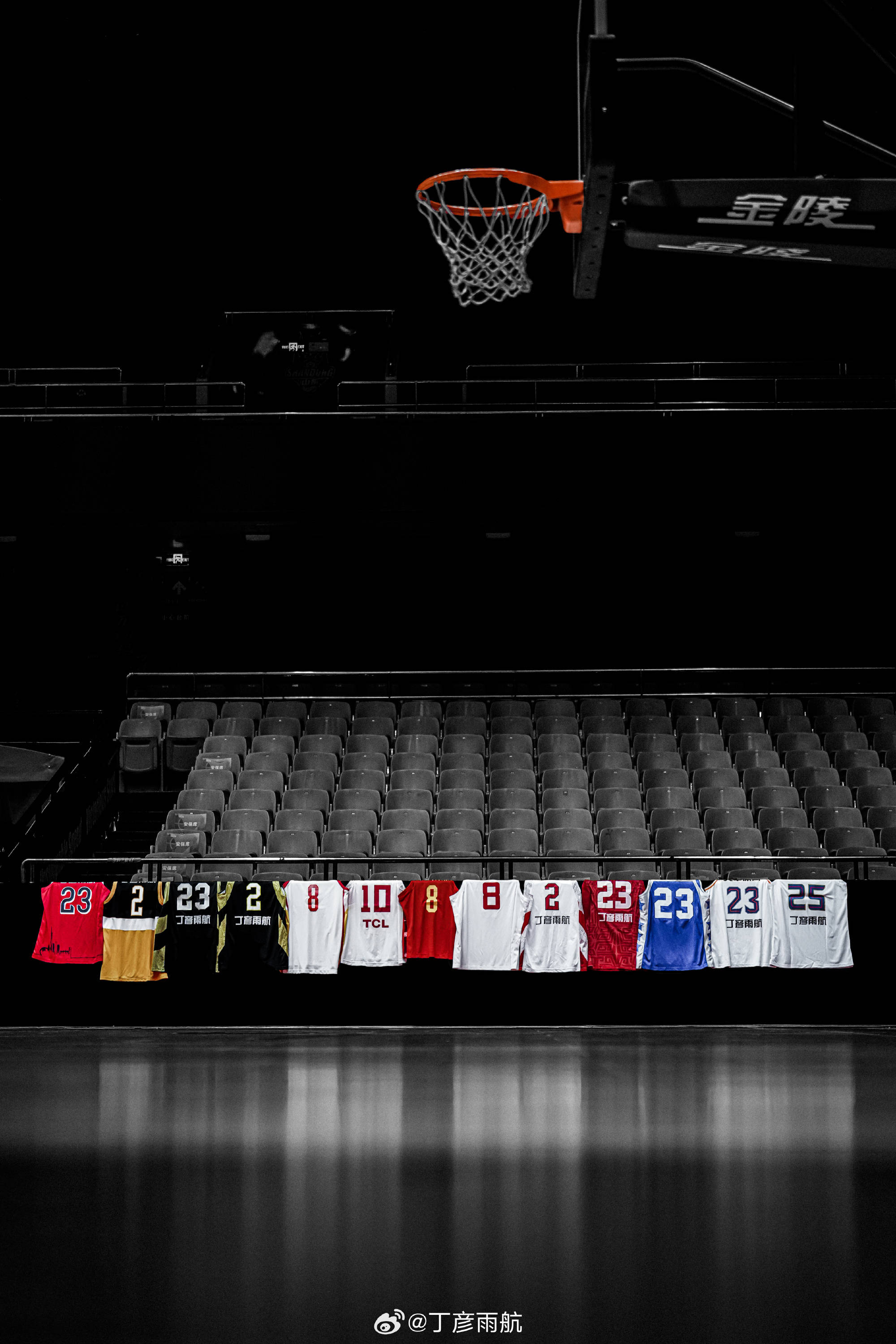 丁彦雨航退役：四字外援谢幕 江湖恩怨终散场