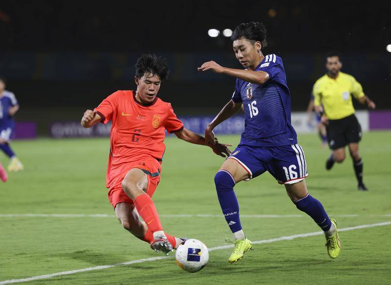 遭双杀！U17亚洲杯-国足连追两球2-3日本收获亚军