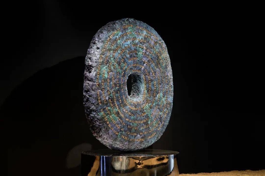 剧变的世界,如何才能“去中心化”地重塑?