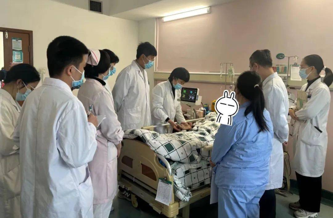 本以为的“小感冒”实际却是十分罕见和凶险的急症，还进了ICU...... | 芳村医院肾内科