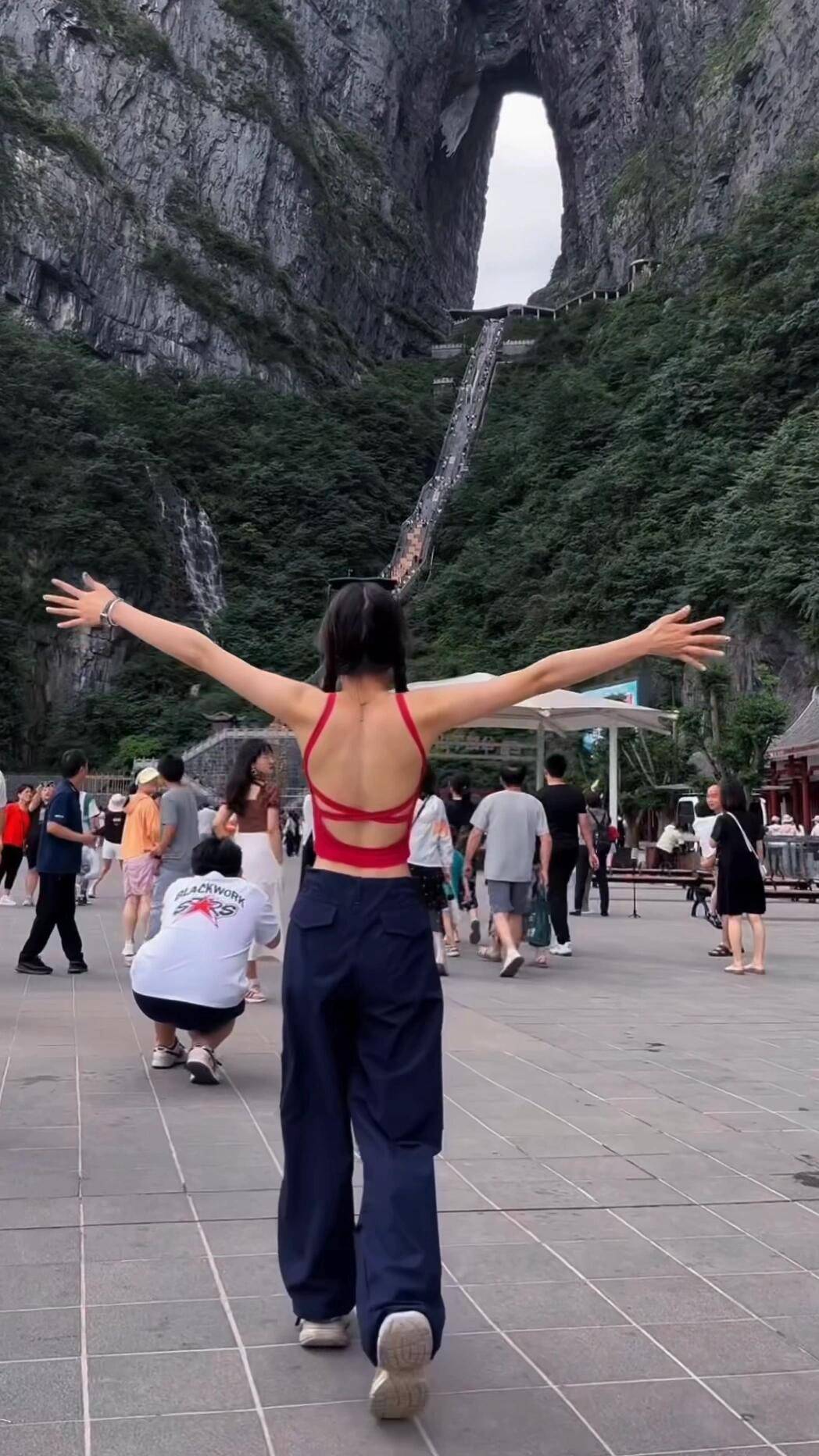 杭州到张家界旅游团旅游价格，真实行情大爆料！