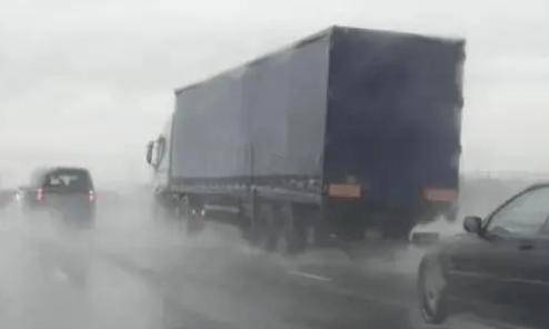 三大预警齐发！天津可能有强降雨！行车注意“降速、控距、亮尾”