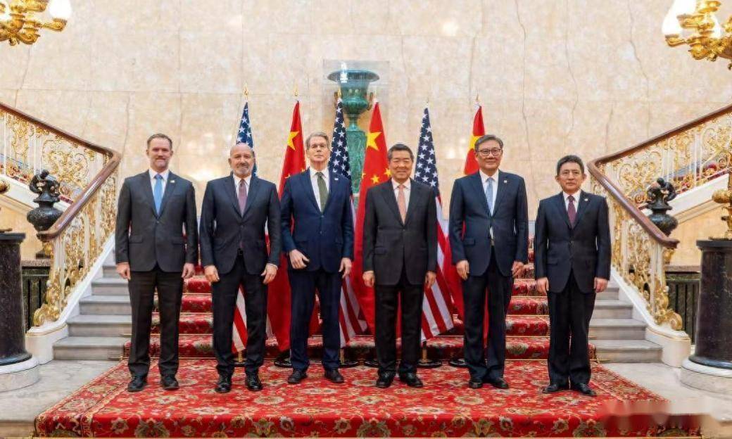 原创             美国对华最狠的“刽子手”突然现身谈判桌，6小时激战后态度大变