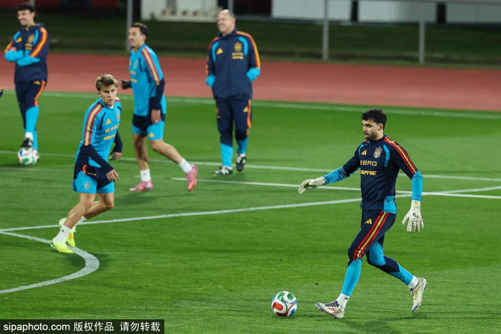 “足球直播-NBA直播_英超_世界杯体育【