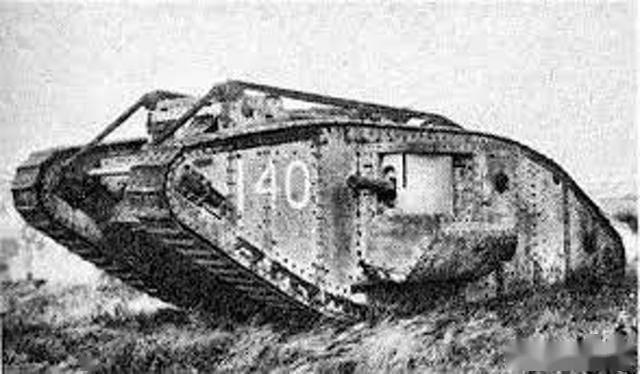 英国装甲战斗车辆（18）：1916年首批量产的“菱形”坦克