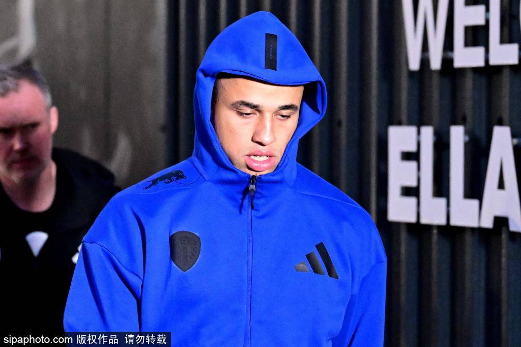 英超联赛免费高清直播+实时赛程+积分预测（2025赛季全覆盖）维尔茨越位疑云！球迷晒图质疑英超判罚：小孩都看出来越位了