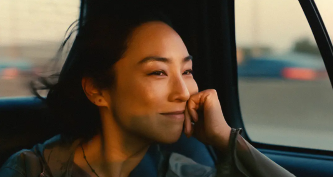 编剧/席琳·宋主演:格蕾塔·李,刘台午,约翰·马加罗,文胜雅,尹智慧