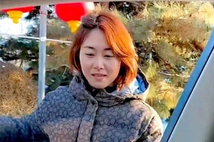 仁怀酒都妇产医院工作人员被拍到多次私拿胎盘 卫健委介入