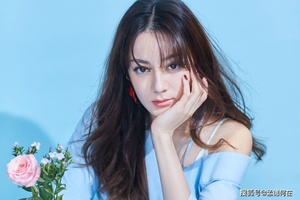 鸣鸣很忙闯港交所上市：自称赵定套现8286万