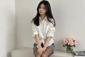 特仑苏牛奶现“蚂蚁”被消费者投诉：蒙牛客服回