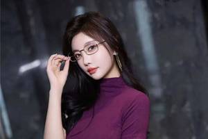 米连科技冲刺港股IPO：连续两年亏损 用户充14万加不上微信