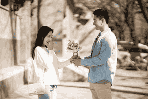 韩束两款面膜被指“非法添加” 客服回应：