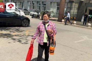 低保老人去世要花8万元换死亡证明：给每户村民