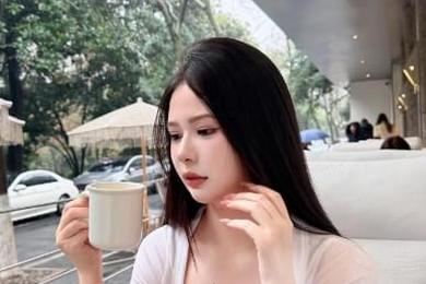 19岁女大学生在中山五院住院做检查 两年