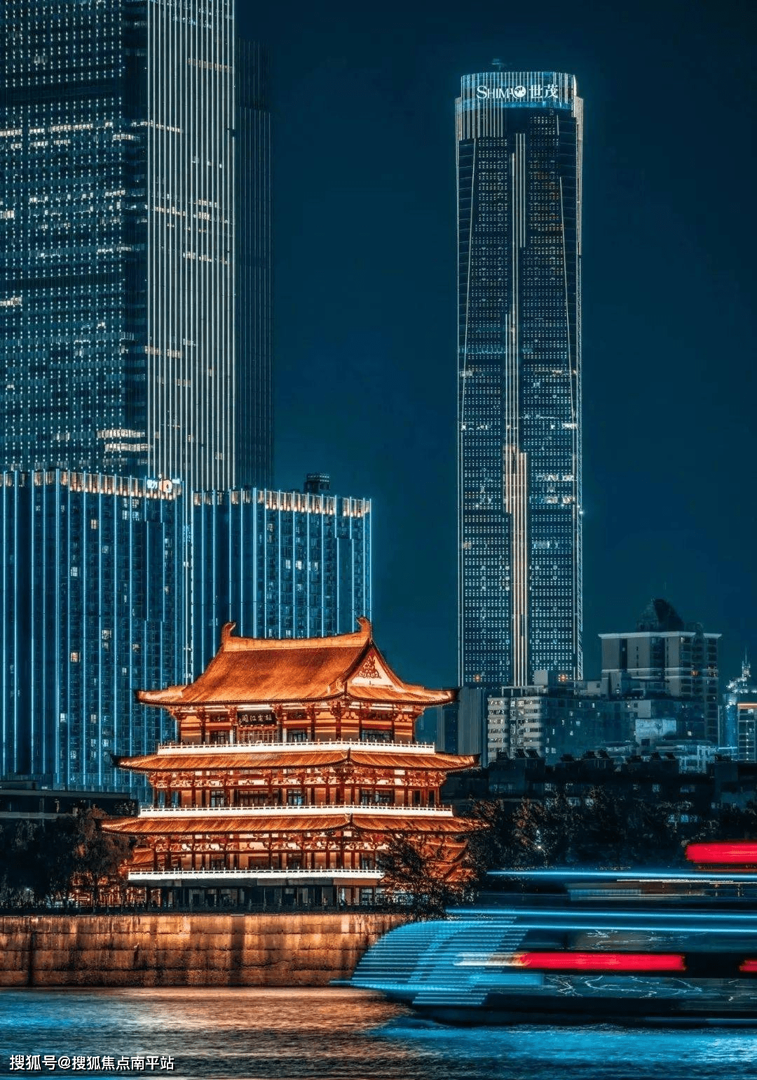 长沙【世茂环球金融中心】售楼处电话 价格 地址 24小时咨询 最新房源