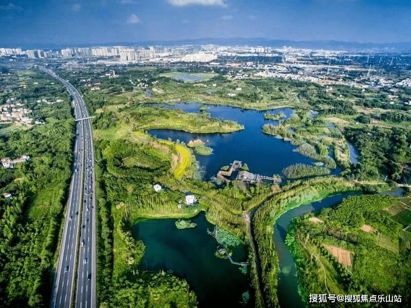 編輯萬畝生態資源:三聖鄉全域均在繞城內,是成都主城區生態資源最好的