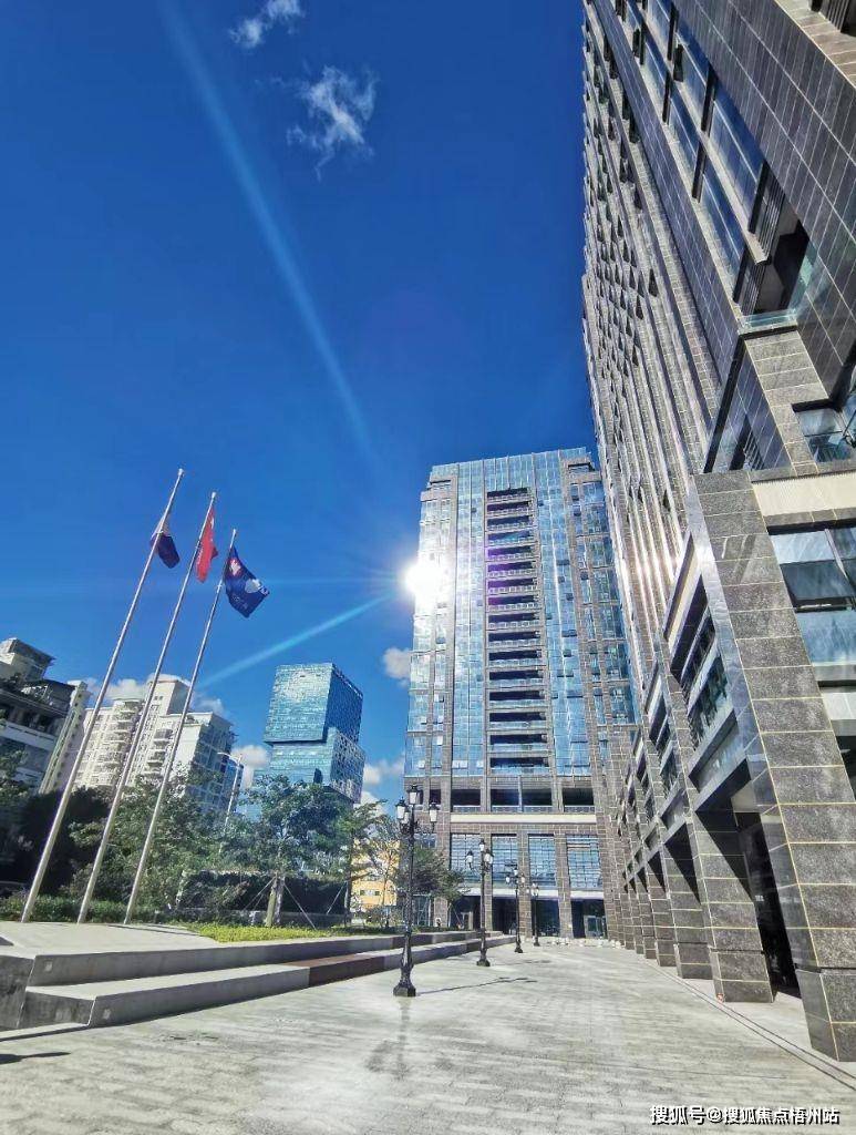 深圳写字楼共享办公室工位_距离_南山_广东省