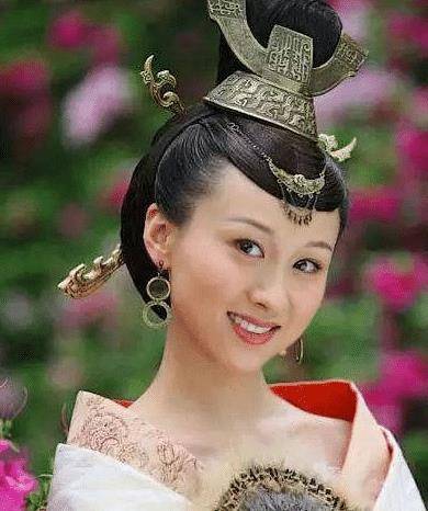 皇后:儿子丢了,后位丢了,在冷宫还被人说偷情命没了_许娥_淳于长_后宫