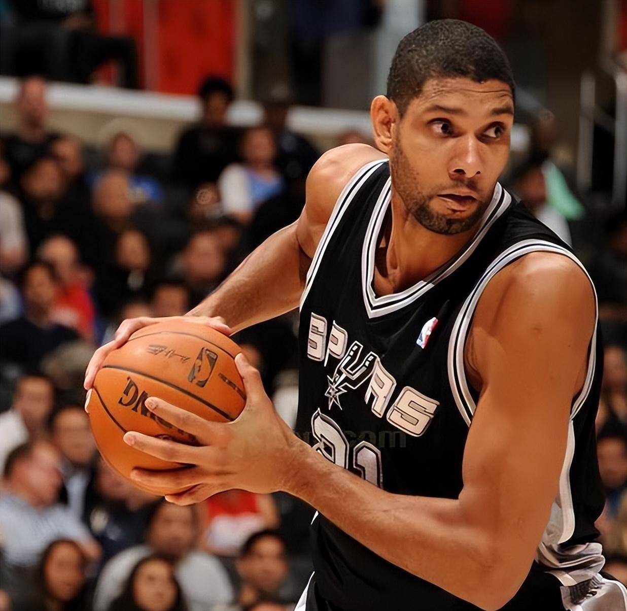 07年总决赛马刺4:0横扫骑士,为何帕克能力压邓肯吉诺比利成fmvp_比赛