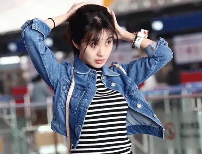 李菲儿和黄晓明相恋3年未果,35岁还是单身,如今她还好吗?