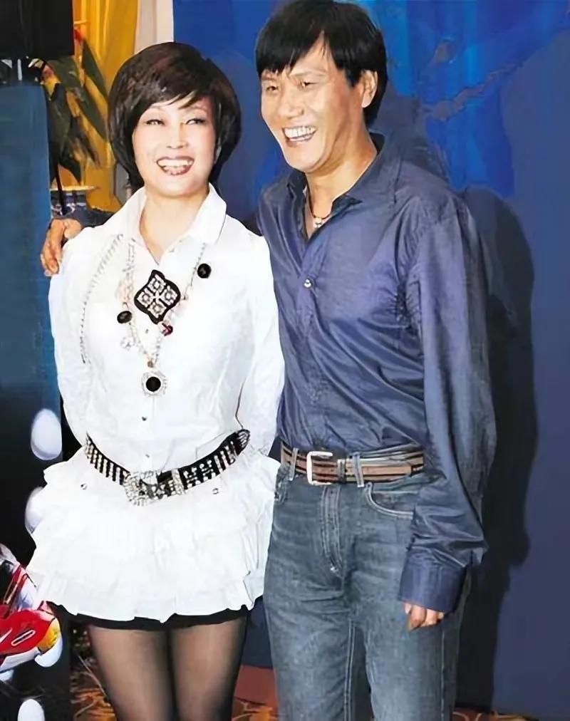 沧桑阿峰:难忘和刘晓庆两年婚姻,余生只想做儿子的好父亲_表演_舞台