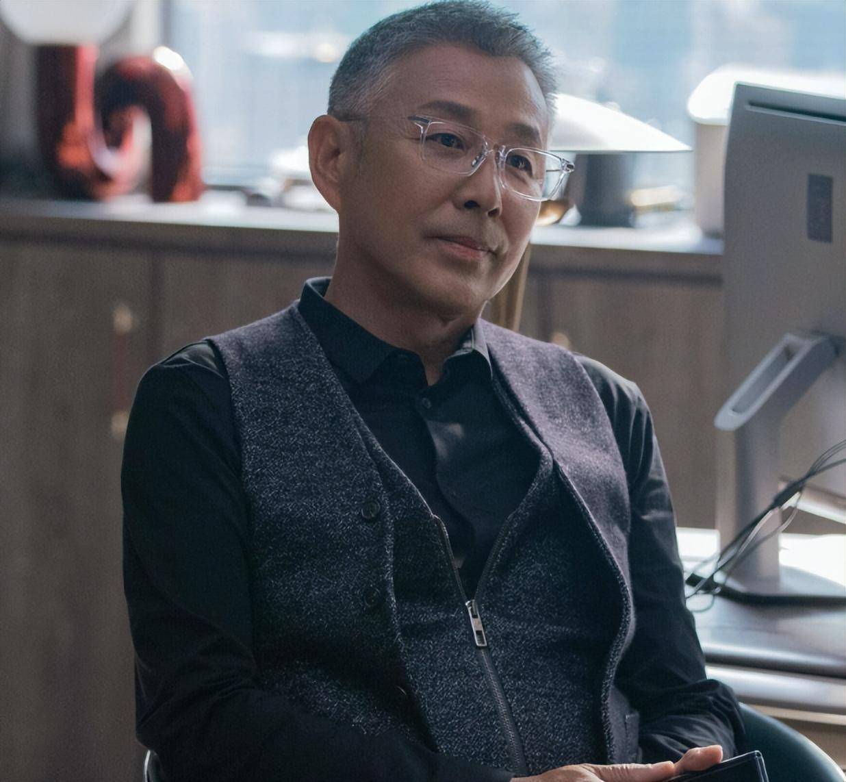 娱乐至上的时代,陈道明适应不良,逐渐成为娱乐圈边缘人物_文化_文娱