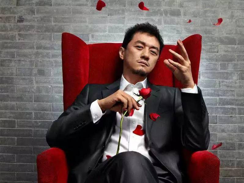 海哈金喜的直播抱怨,将李亚鹏的人生痛点一语道破_小镇_投资_商业