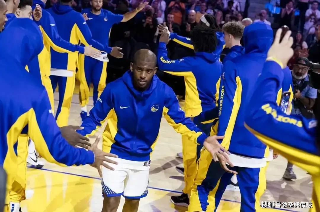 知道这是库里的球队也放弃挣扎,保罗接受手术归期未定,接下来勇士队的