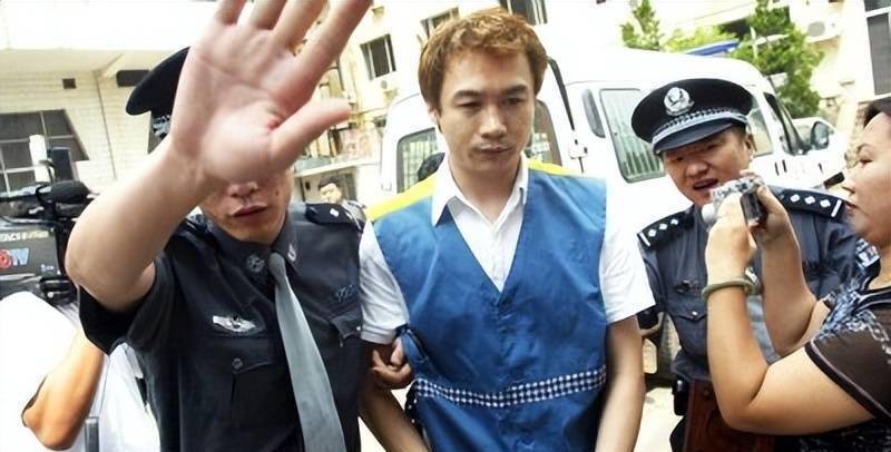 吸毒封杀后,前虚竹高虎转送外卖,八年沉寂不复出!_明星_生活_经济