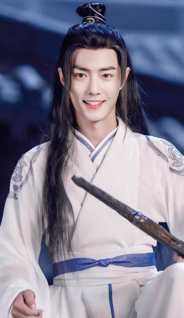 《陈情令》魏无羡现代装造型,简约低调给人舒适感,最后一套绝美_肖战