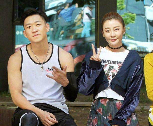 曹云金的堕落史,和他背后隐藏的模特女友们_郭德纲_江若琳_相声