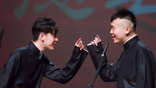 张云雷或将凉凉?德云社不再顶缸,郭德纲或将其视为弃子?