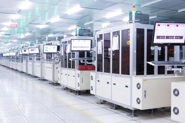 喜报 | 中麒光电再获"miniled显示模组优秀制造商"荣誉称号