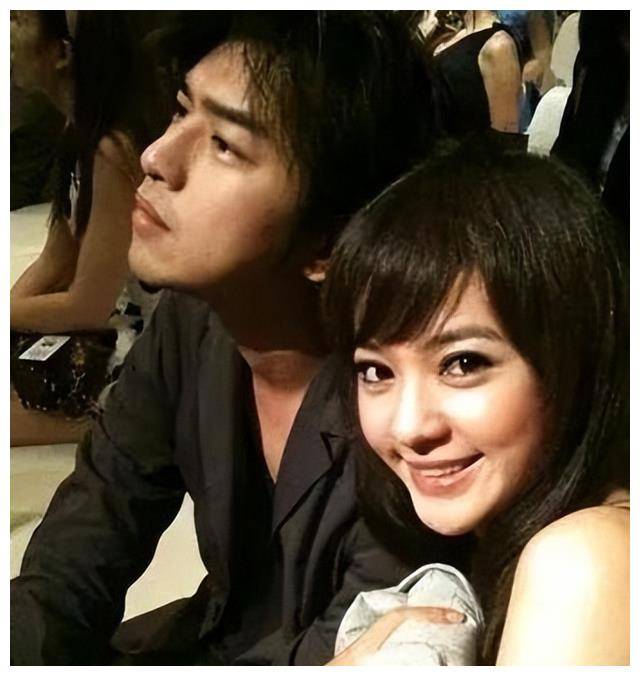 金晨疑似恋上胡夏:贵圈三代"集邮女星"已走上不同人生,谁赢了_绯闻